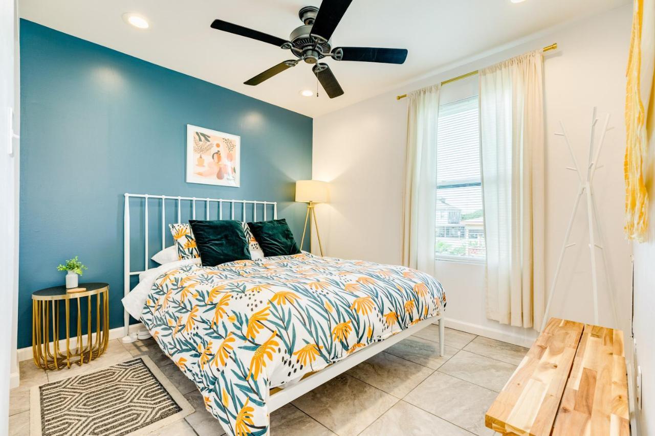 Soleil House - Unit B Villa Galveston Exterior photo