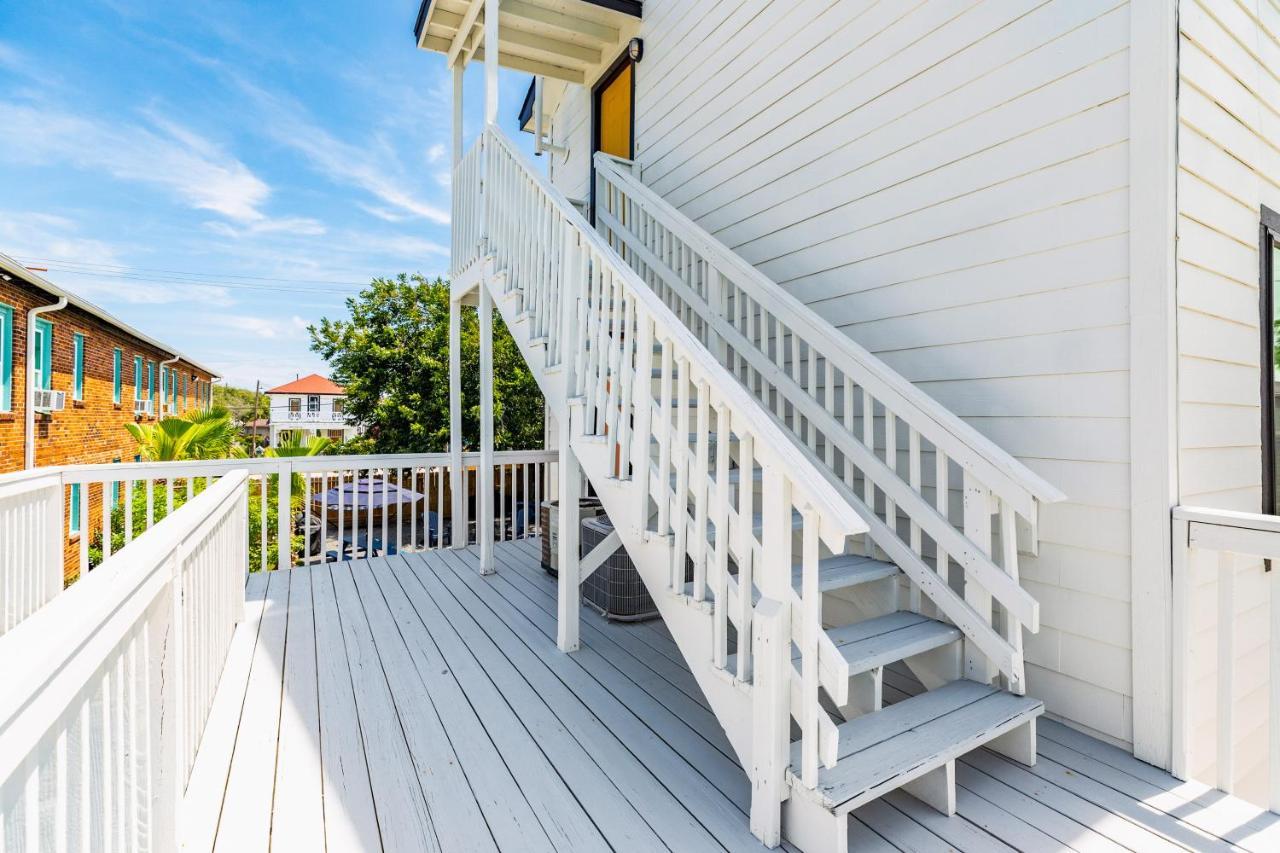 Soleil House - Unit B Villa Galveston Exterior photo